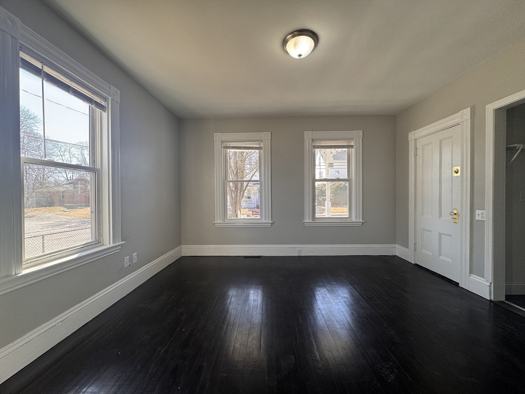 1 High St, Middleboro