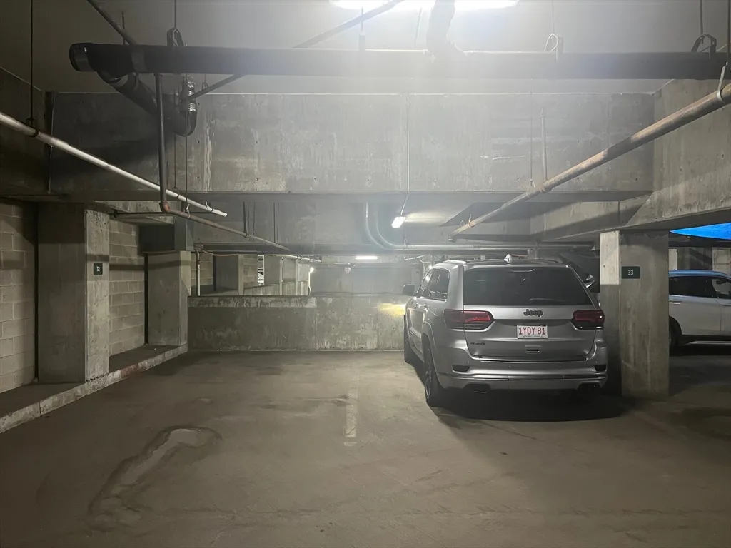 15 North Beacon St, Allston