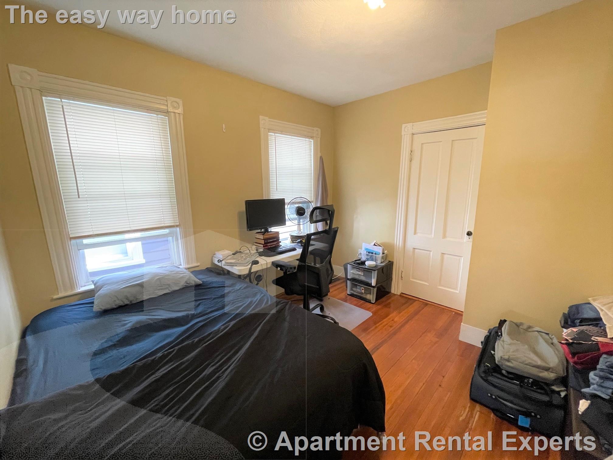 40 Newbern Ave, Ball Square