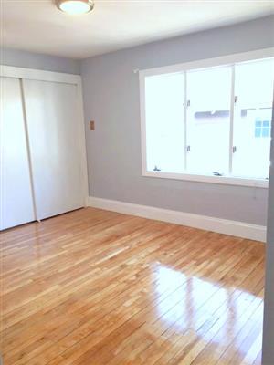 52 Woods Ave, West Somerville