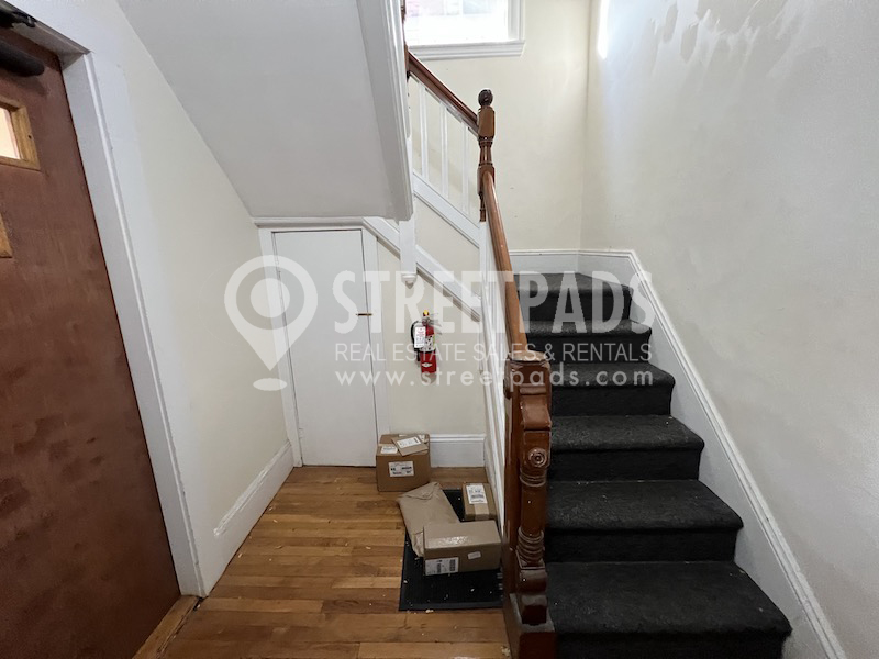 381 Harvard St, Mid-Cambridge