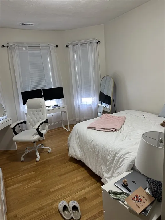 190 L St, South Boston