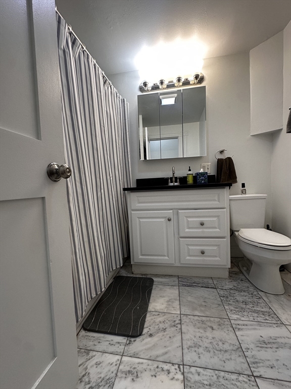 233 Charles St, East Cambridge