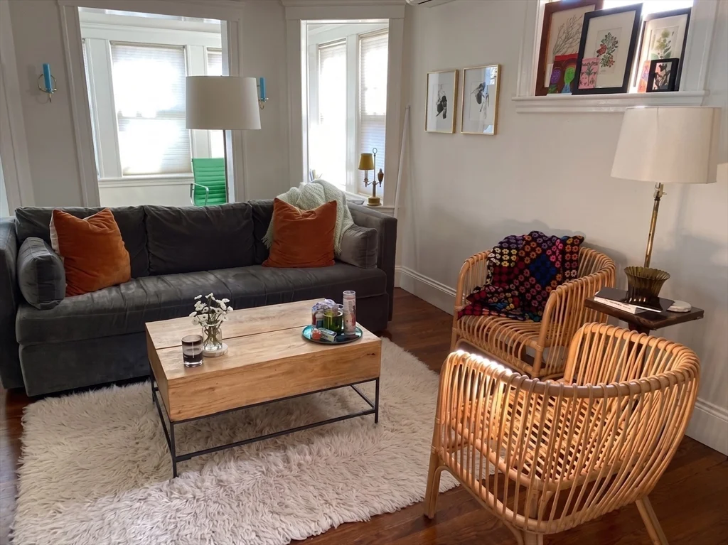 43 Lee St, Harvard Square