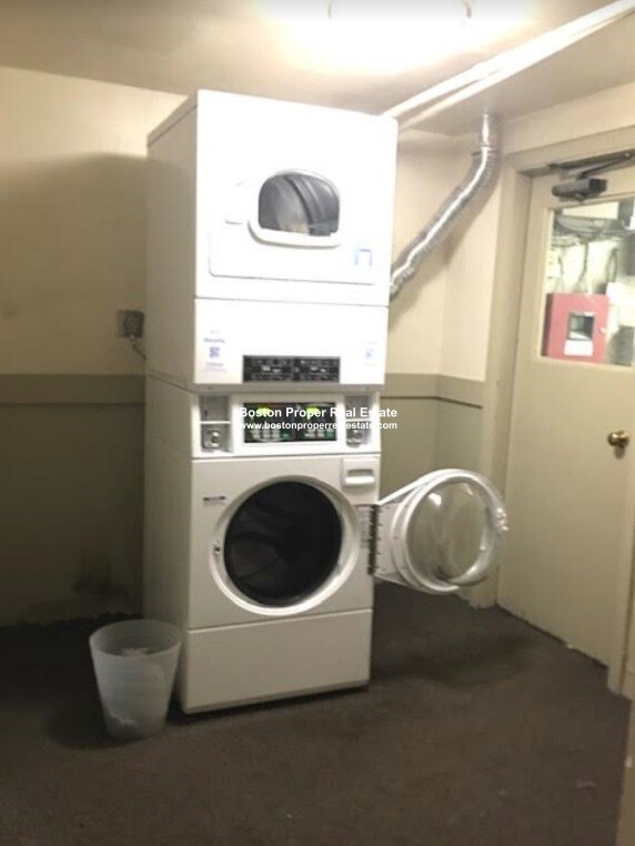 15 Aberdeen St, Fenway