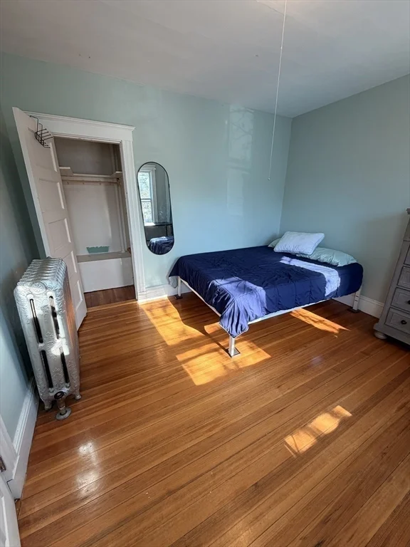 97 Court Rd, Winthrop
