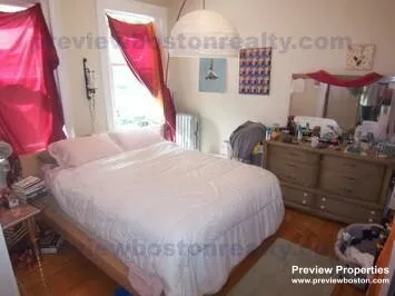 40 Chester St, Allston