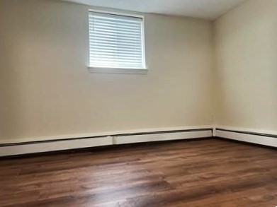 21 Westgate Rd, West Roxbury