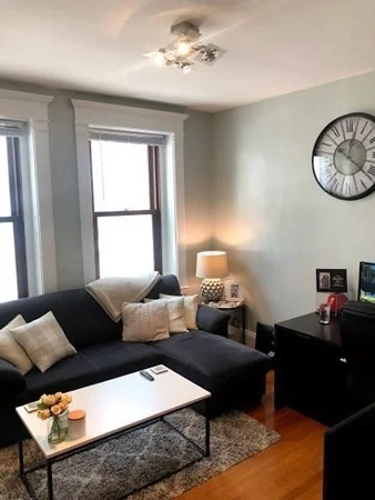 8 Garrison St, Back Bay
