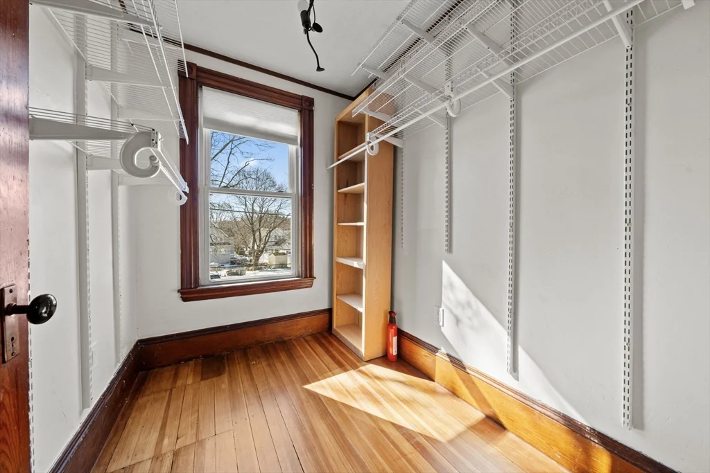 7 Sweetser Ave, Reading