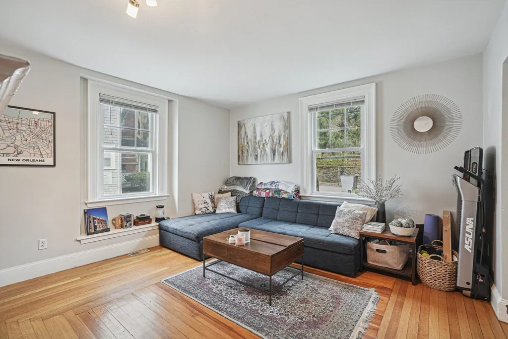 36 Cummings Rd, Brighton