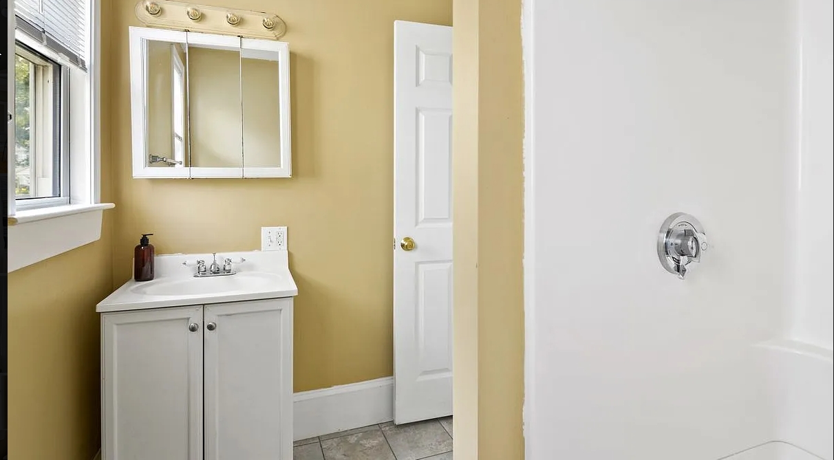 4 Haskell St, Allston