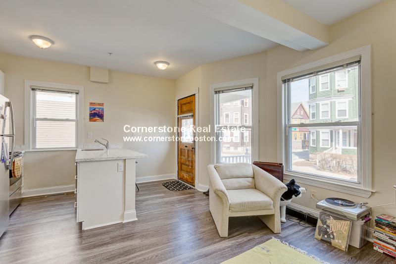 28-30 Hillside St, Mission Hill