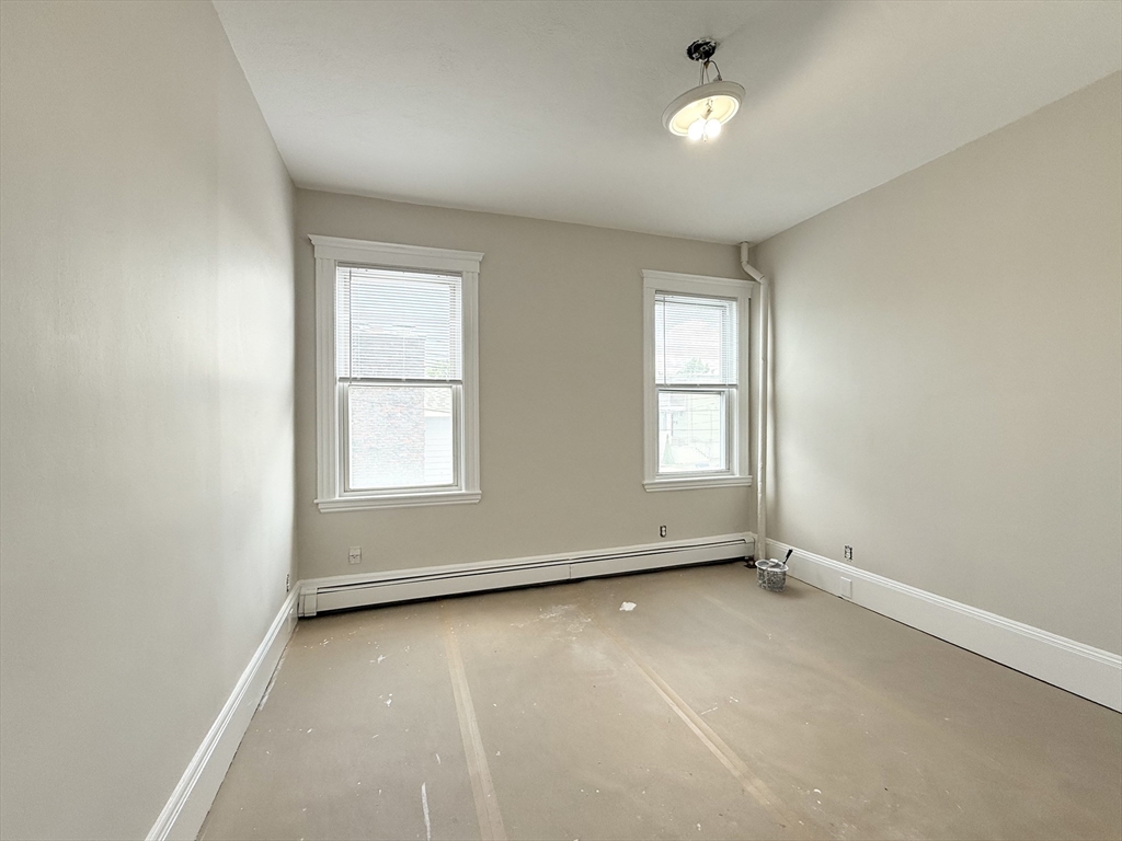 34 Tapley Ave, Revere