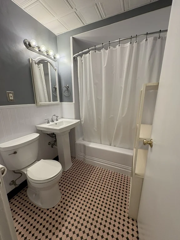 62 Ibbetson St, Davis Square