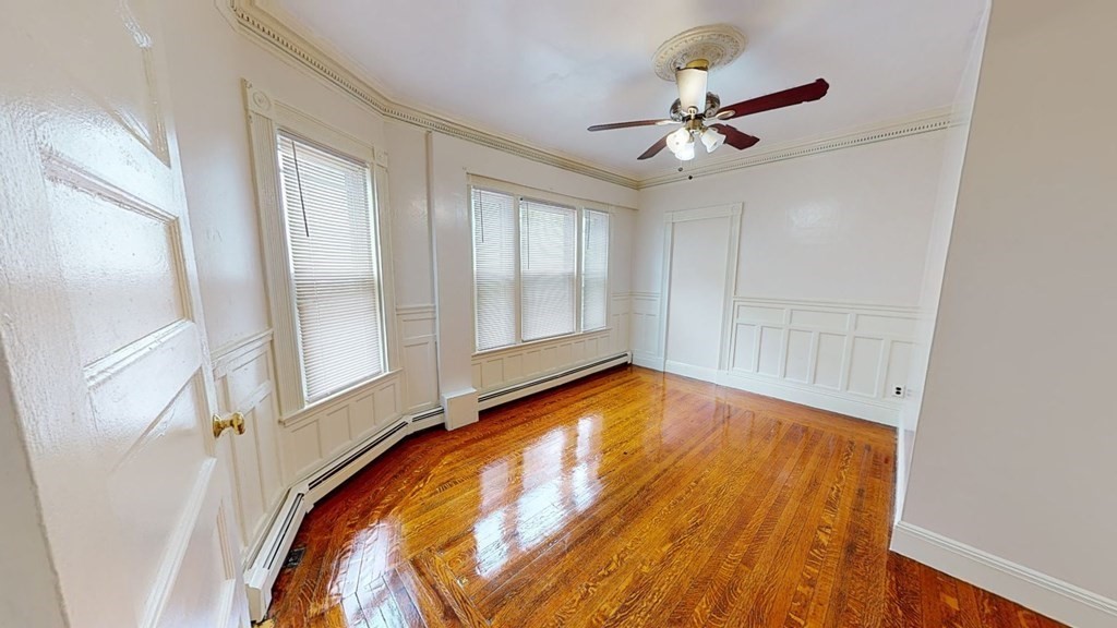 23 Waumbeck St, Roxbury