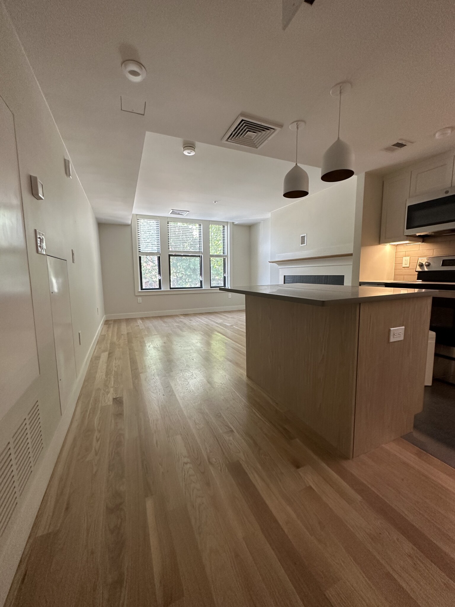 48 John F Kennedy St, Riverside