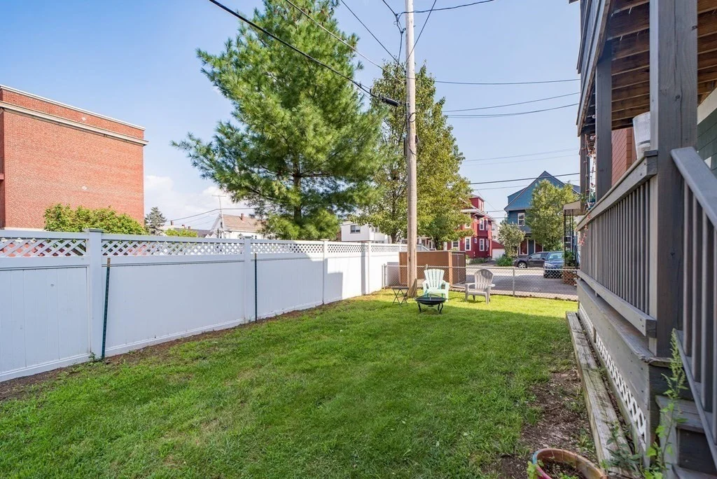 5 Benton Rd, Tufts University