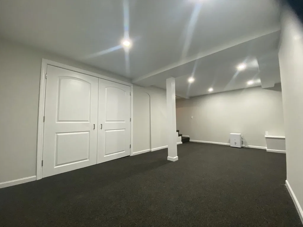 270 Sunderland, Worcester