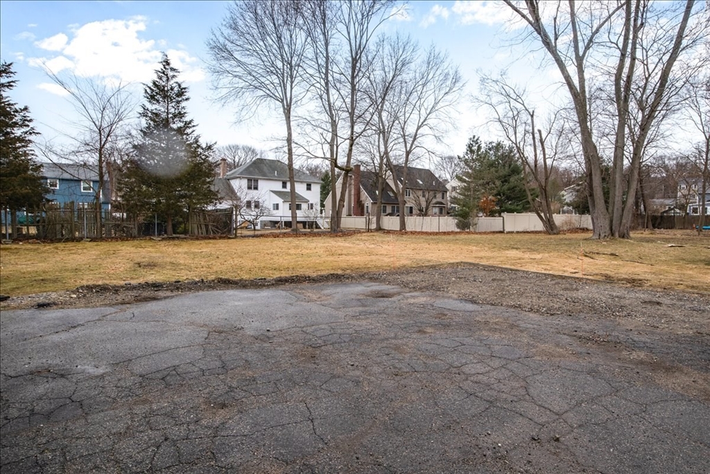 146 River St, Dedham