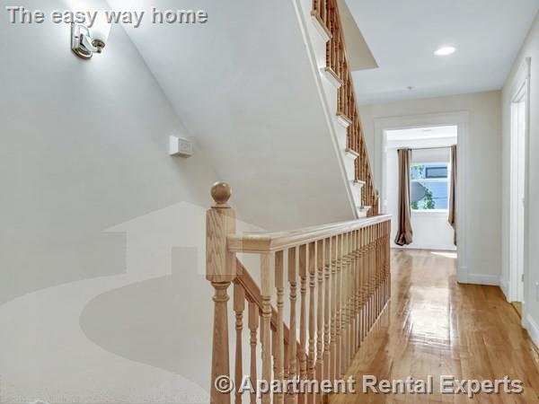 2 Sherman Ct, Winter Hill