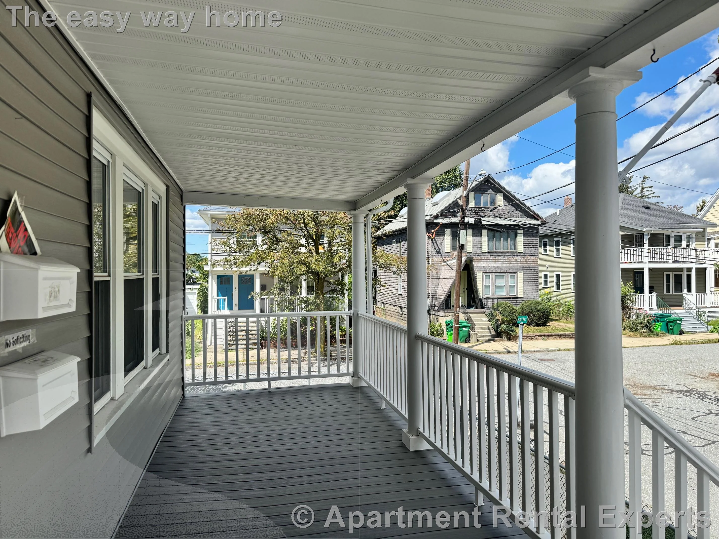 60 Hamilton St, Tufts