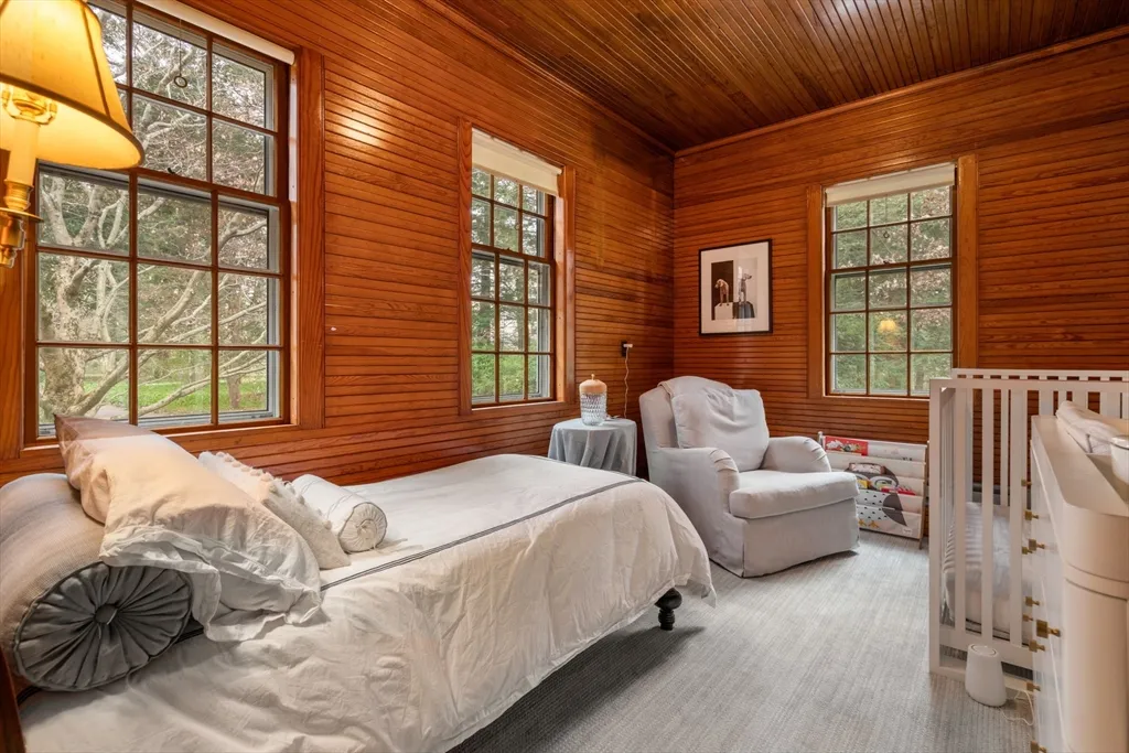 164 Forest St, Sherborn