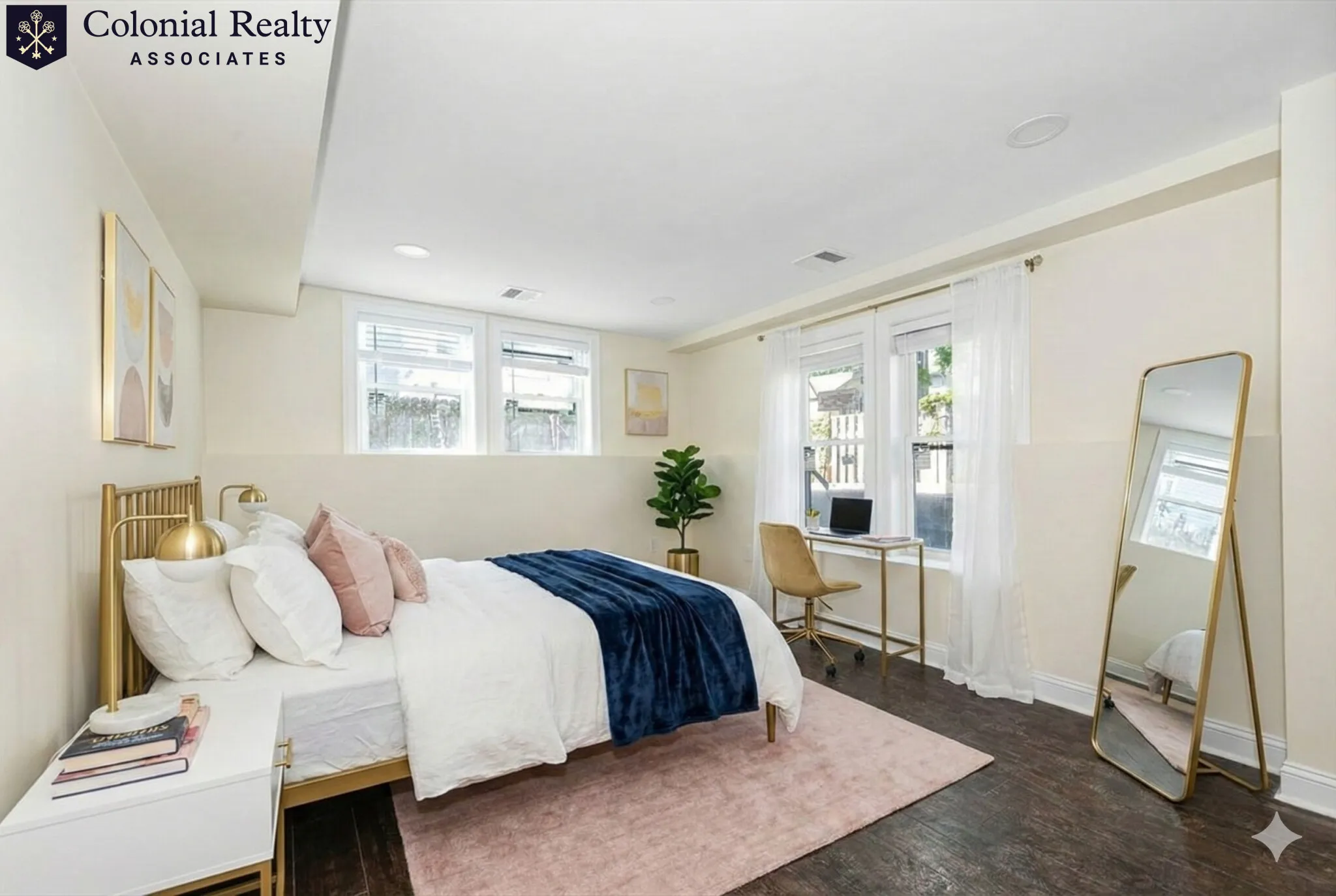 70 Stanley Ave, South Medford