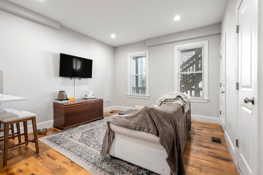 224 Lexington St, East Boston