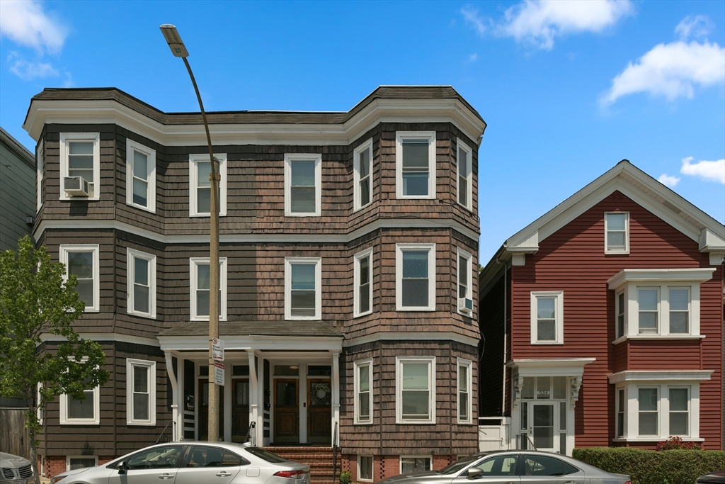530-532 E 6th St, South Boston
