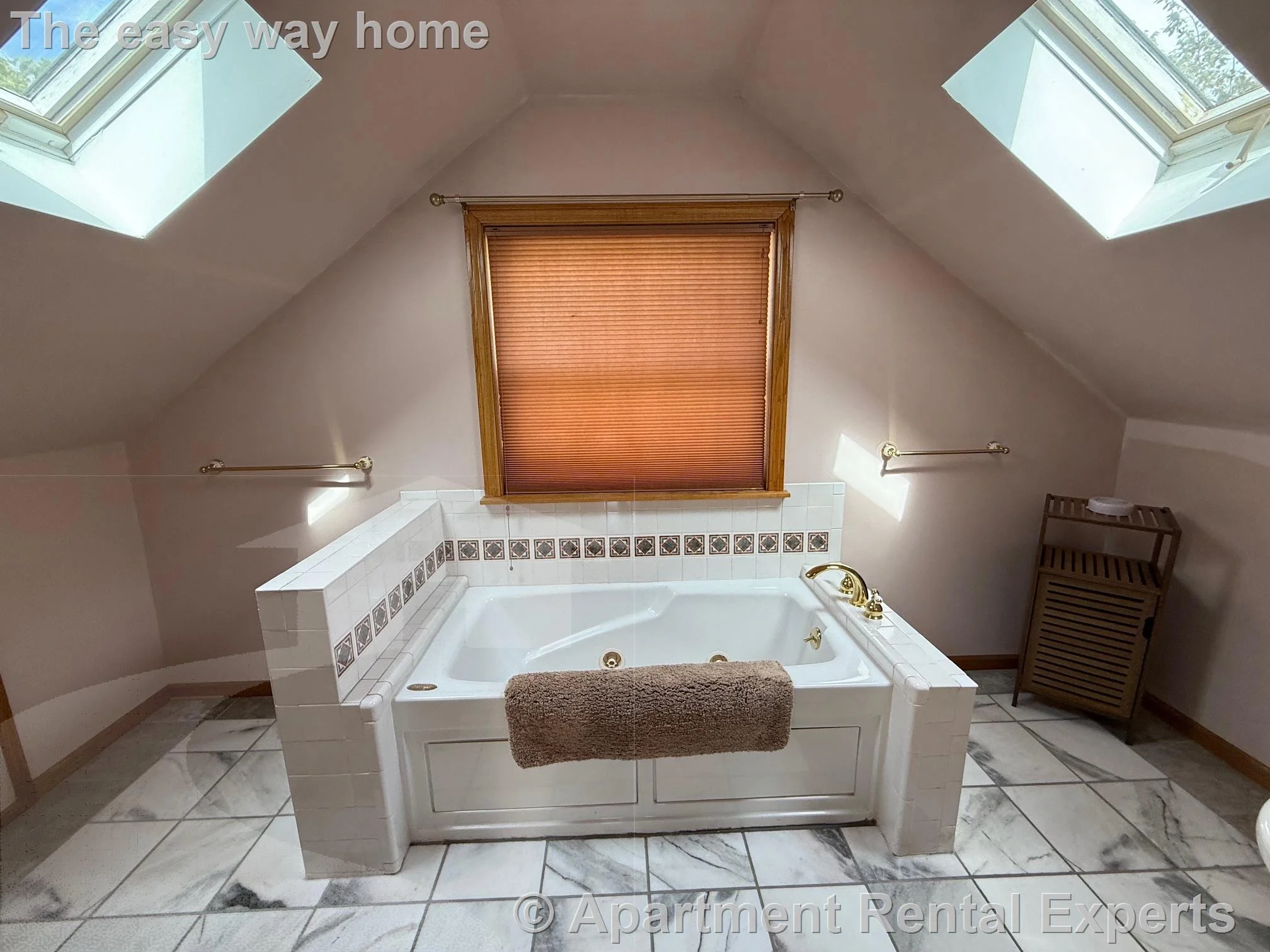 19 Pitman St, Porter Square