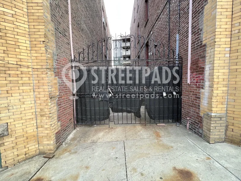 14 Wait St, Mission Hill