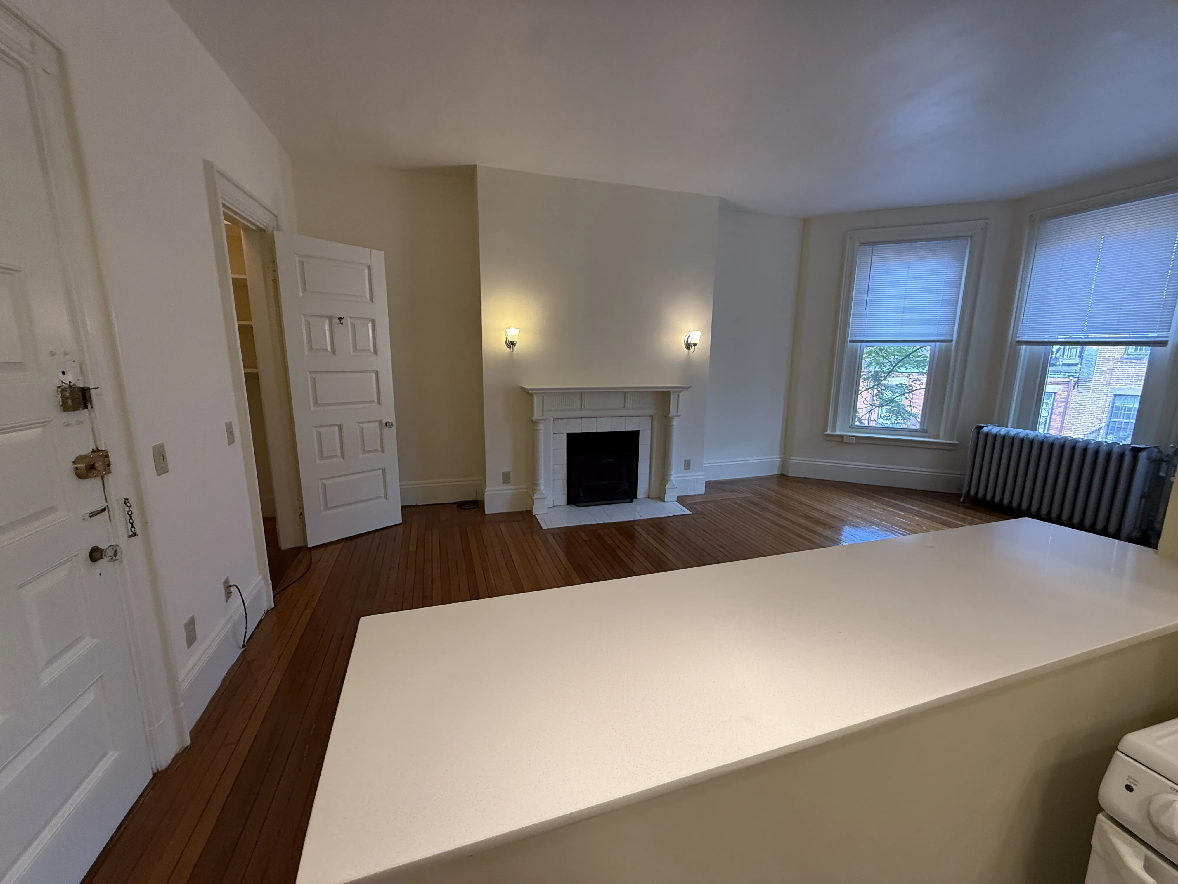 379 Commonwealth Ave, Back Bay