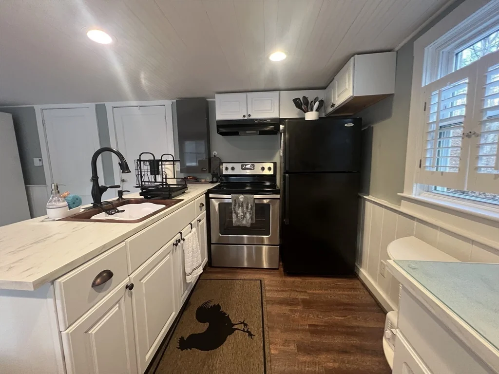 50 Browning Pond Cir, North Spencer