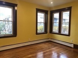 282 Walnut Ave, Roxbury