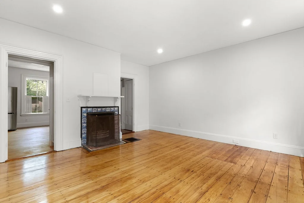 4 Mason St, West Cambridge