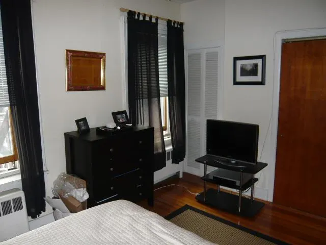435 Hanover St, North End