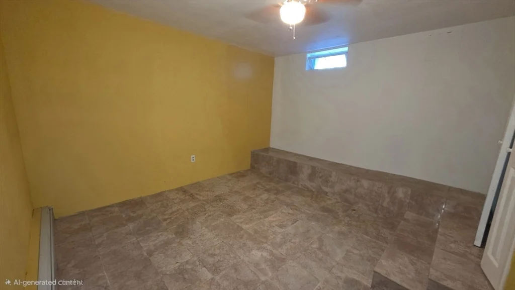 85 Burlingame, Charlton