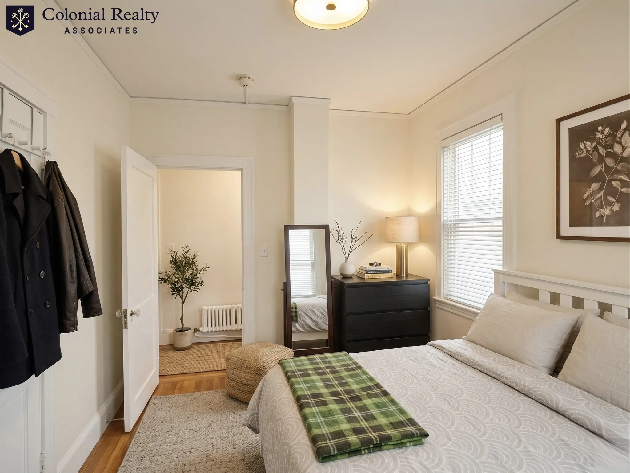 230 Walnut St, Newtonville