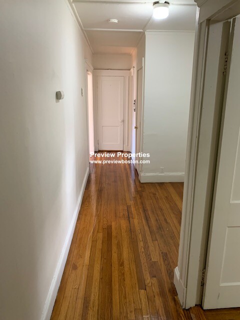 1175 Boylston St, Fenway