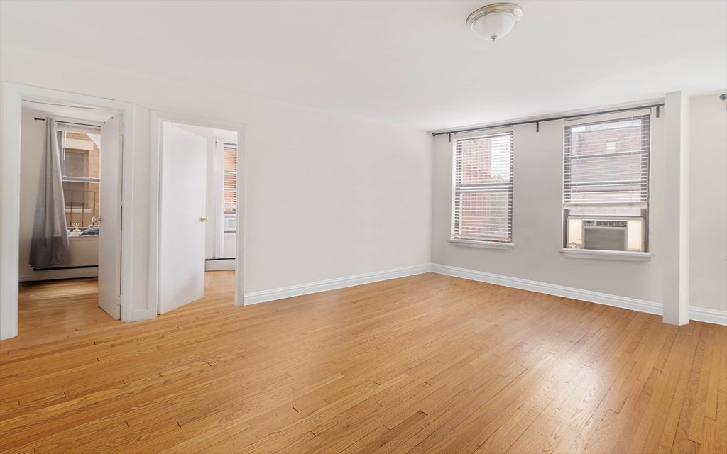 5 N Margin St, North End