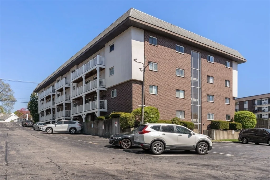 205 Independence Ave, Quincy