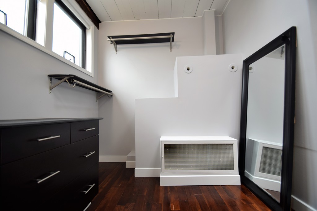 444 Western Ave, Brighton