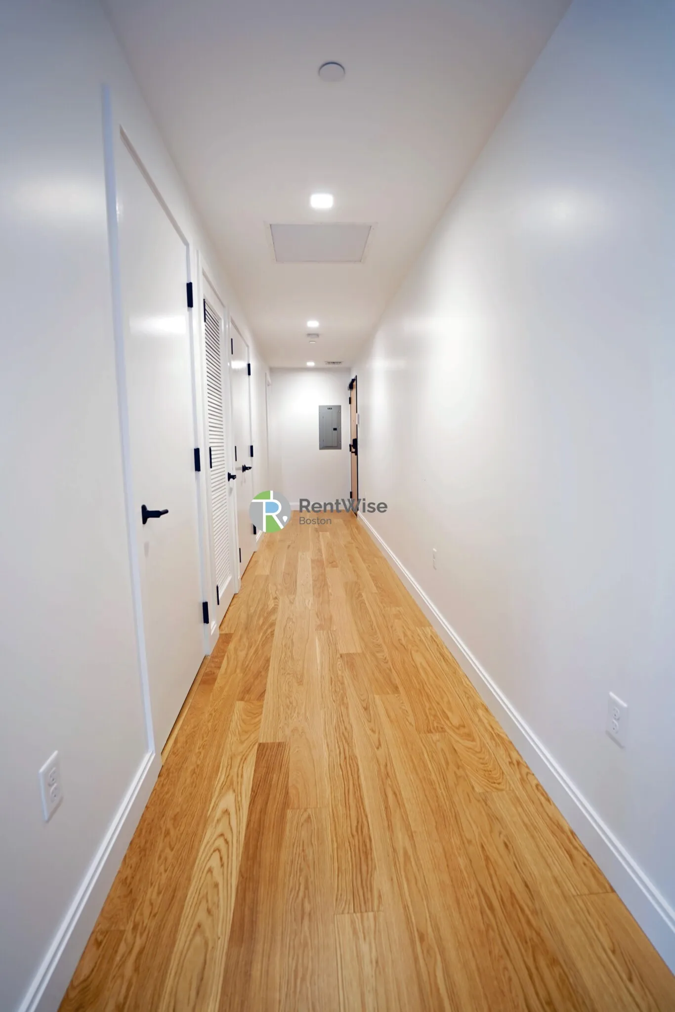 83 Gardner St, Allston