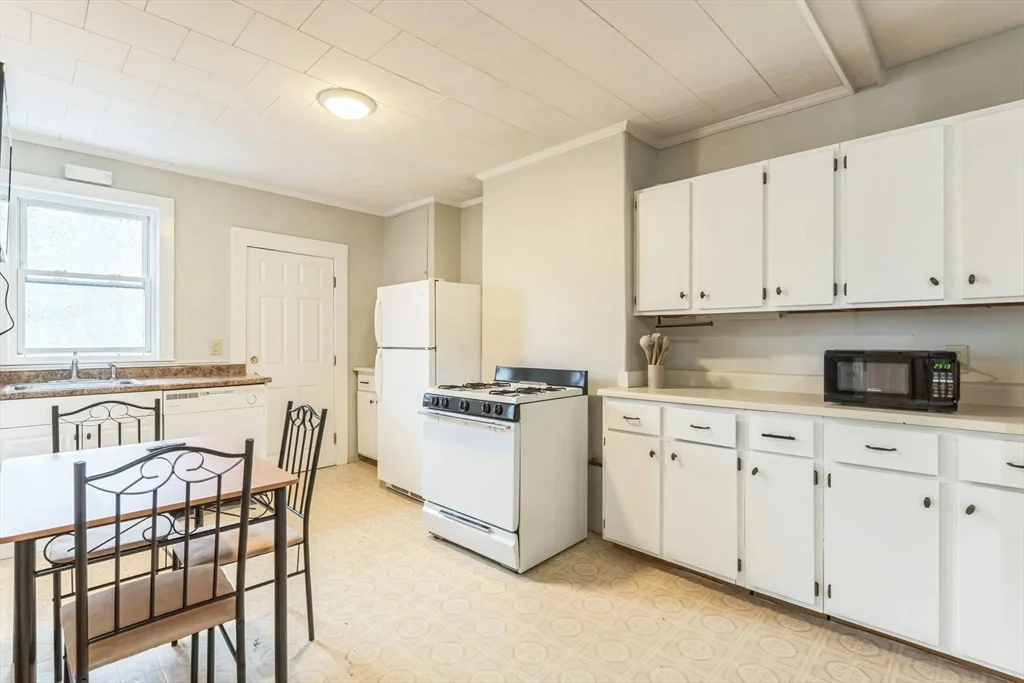 2A Sherman St, Neighborhood Nine