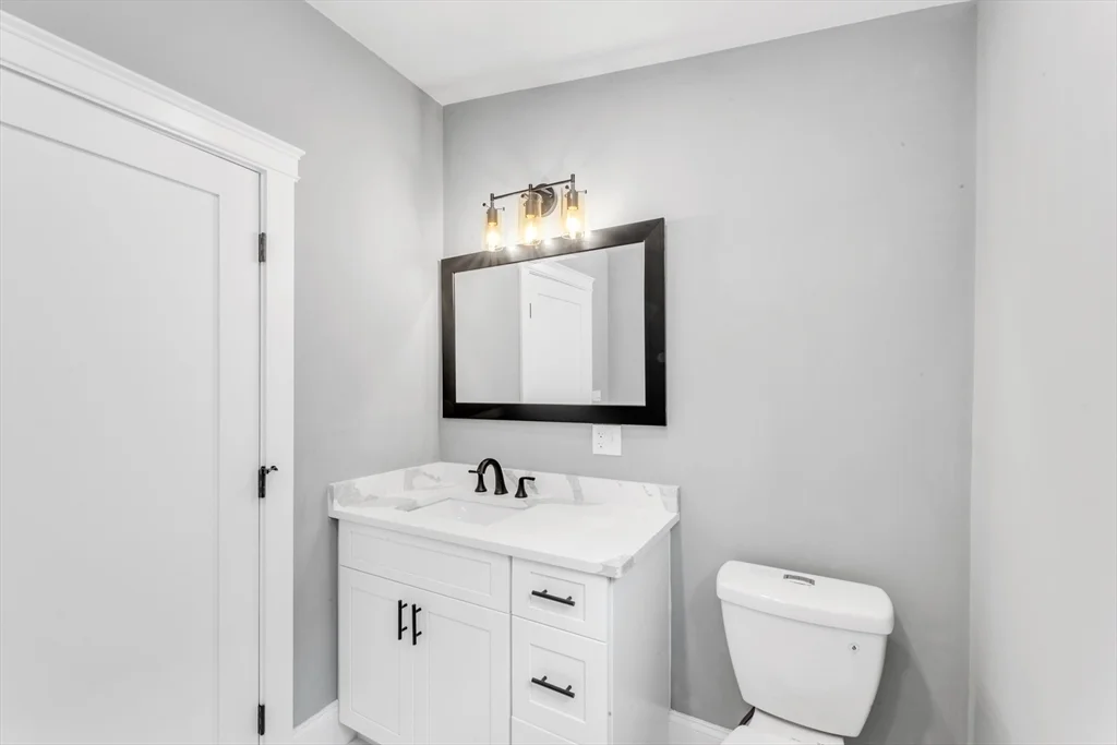 31 Woodlawn, Jamaica Plain