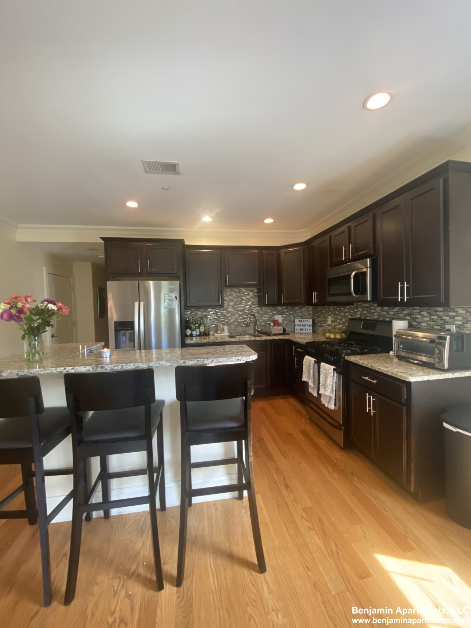 11 Sparhawk St, Oak Square