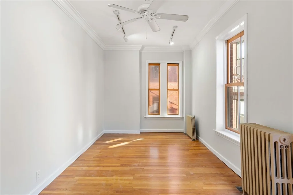 17 Cazenove St, South End