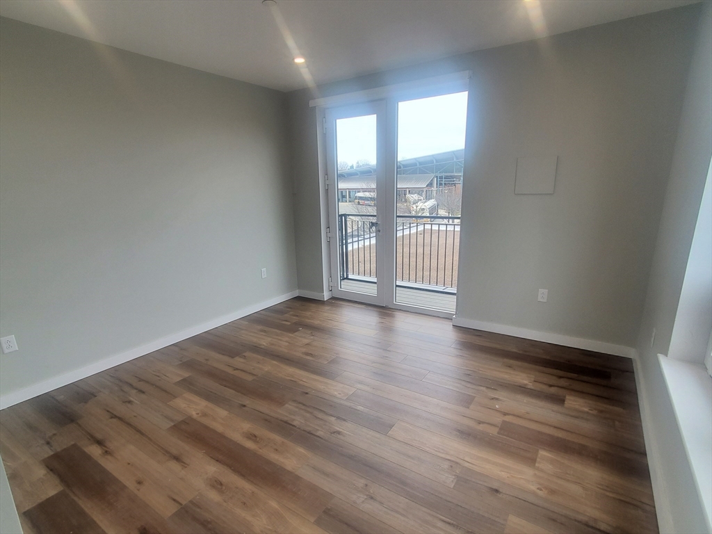 4 Beale St, Dorchester