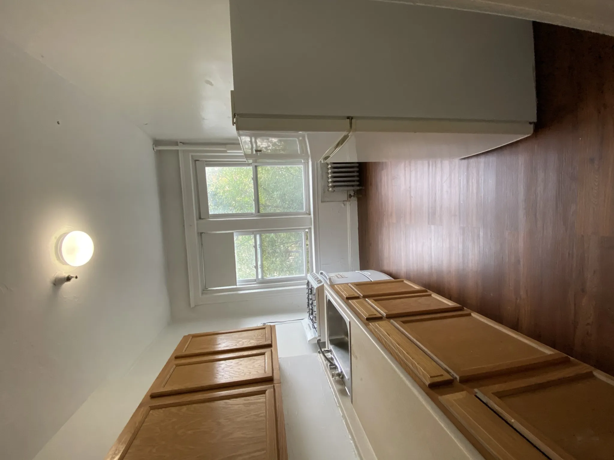 1687 Commonwealth Ave, Brighton